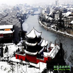 單獨(dú)成團(tuán)P線：（民俗風(fēng)情之旅）張家界、芙蓉鎮(zhèn)、德夯大峽谷、乾州城、鳳凰五日游